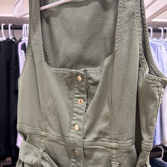 Melissa Odabash Ruby dress - color no longer available! - Picture 6 of 9